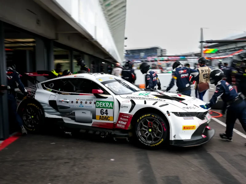 DTM825_100316174708661JB_JB