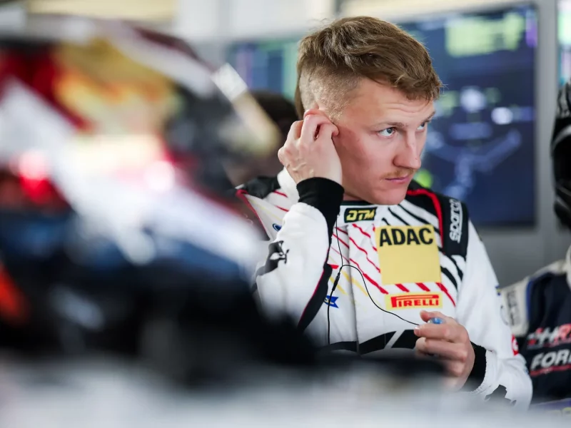 DTM825_100409404908625JS_JS